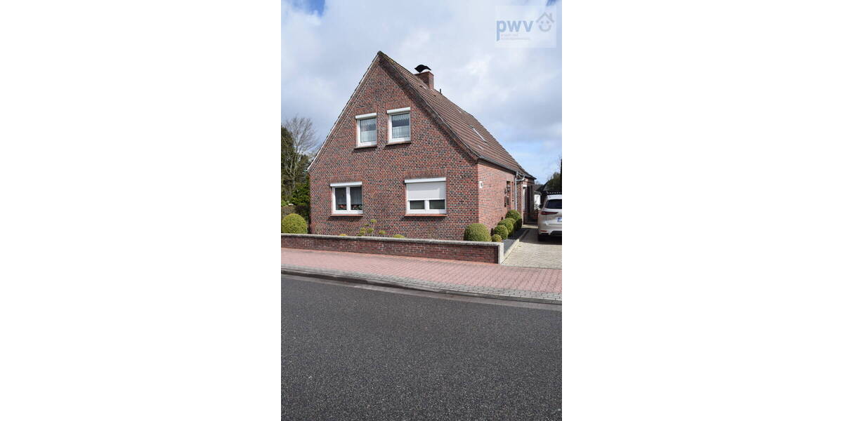 Einfamilienhaus Aurich Innenstadt - 4 Zimmer, 140 m&sup2;, 199.500&euro; | Angebot:26541248