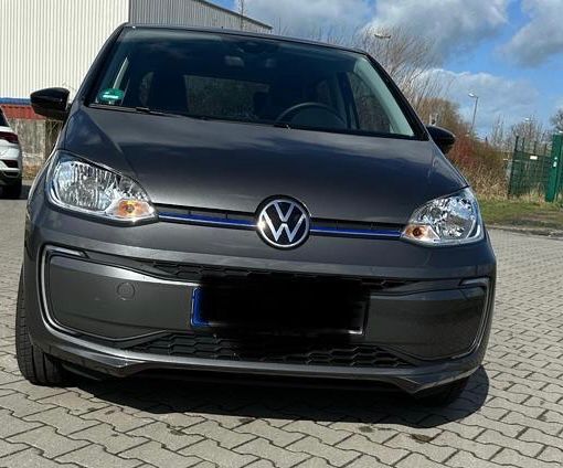 VW e-up! 19.000 km 17.900 &euro; Emden 26725