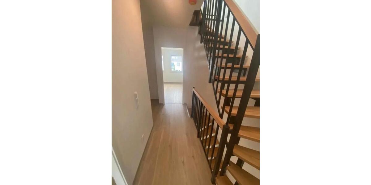 Reihenhaus Aurich Georgsfeld und Tannenhausen - 4.5 Zimmer, 135 m&sup2;, 1.590&euro; | Angebot:25379117