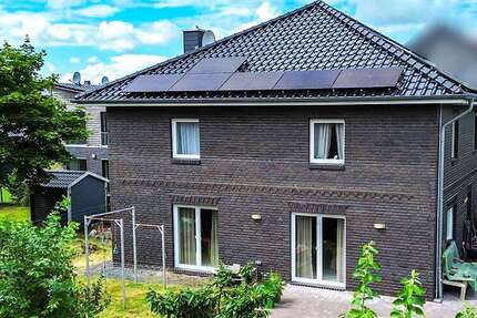 Haus Emden - 5 Zimmer, 185 m&sup2;, 495.000&euro; | Angebot:24098970
