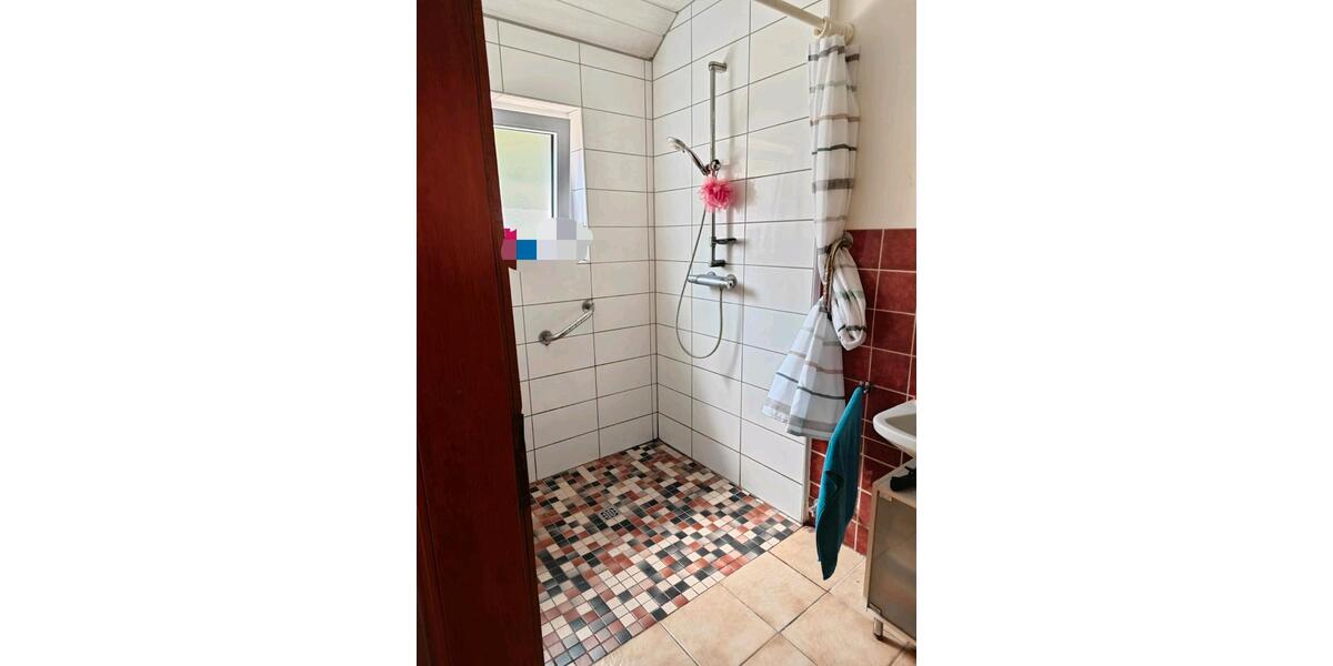 Doppelhaushälfte Weener - 1 Zimmer, 110 m&sup2;, 160.000&euro; | Angebot:26964919