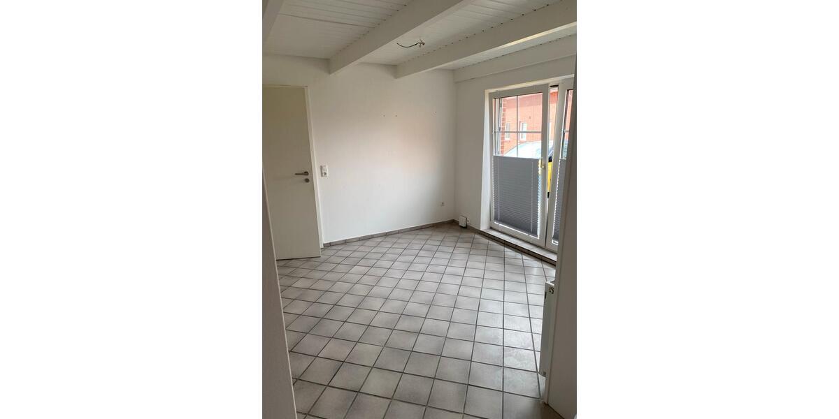 Mehrfamilienhaus, Wohnhaus Leer (Ostfriesland) - 7 Zimmer, 200 m&sup2;, 355.000&euro; | Angebot:26629841