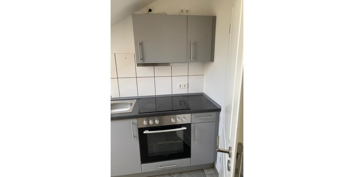 Dachgeschoßwohnung Westerholt - 2 Zimmer, 45 m&sup2;, 430&euro; | Angebot:25349409