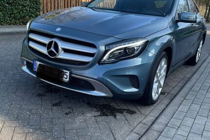 Mercedes-Benz GLA 220 182.500 km 12.450 &euro; Leer (Ostfriesland) 26789