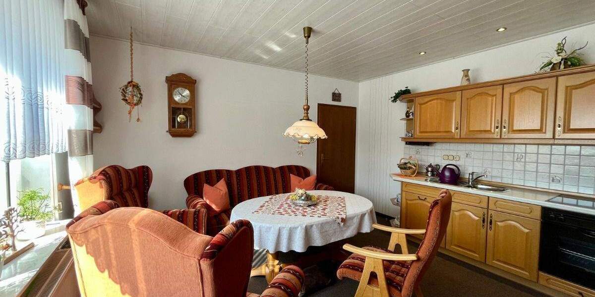 Bauernhaus, Landhaus Aurich Schirum - 5 Zimmer, 175 m&sup2;, 395.000&euro; | Angebot:25740677