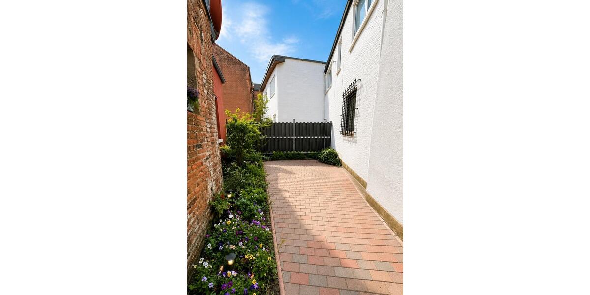 Maisonettenwohnung Leer (Ostfriesland) - 2 Zimmer, 92 m&sup2;, 850&euro; | Angebot:26677638