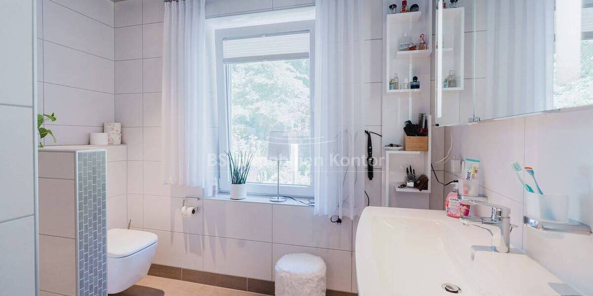 Einfamilienhaus Leer (Ostfriesland) Loga - 6 Zimmer, 171 m&sup2;, 595.000&euro; | Angebot:25693645