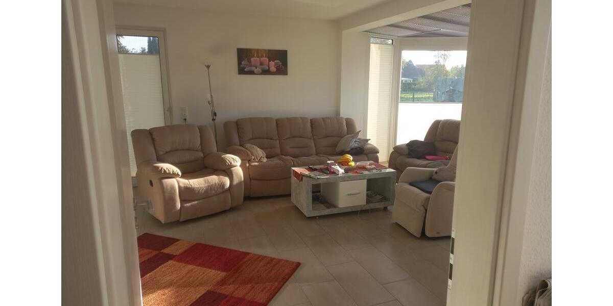 Erdgeschoßwohnung Südbrookmerland - 3 Zimmer, 100 m&sup2;, 950&euro; | Angebot:26550600