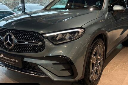 Mercedes-Benz GLC 300 8.220 km 64.489 &euro; Leer 26789