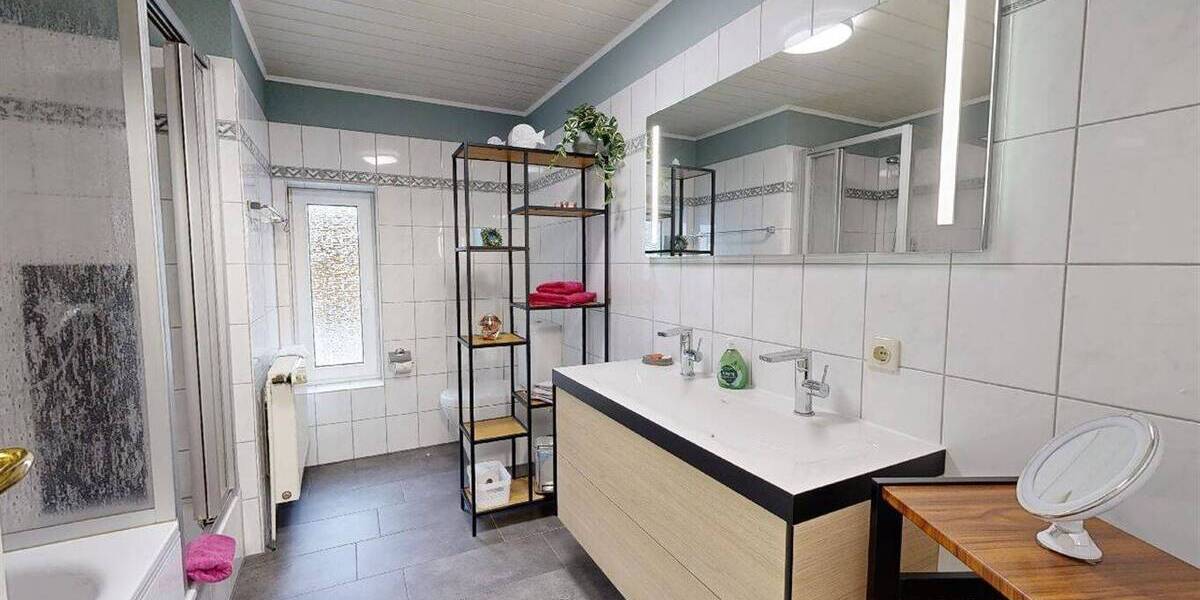 Mehrfamilienhaus, Wohnhaus Jemgum Ditzum - 7 Zimmer, 288 m&sup2;, 650.000&euro; | Angebot:25771083