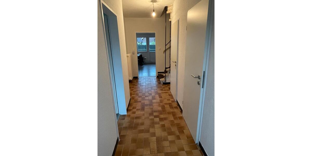 Doppelhaushälfte Hage - 4 Zimmer, 88 m&sup2;, 790&euro; | Angebot:26582103
