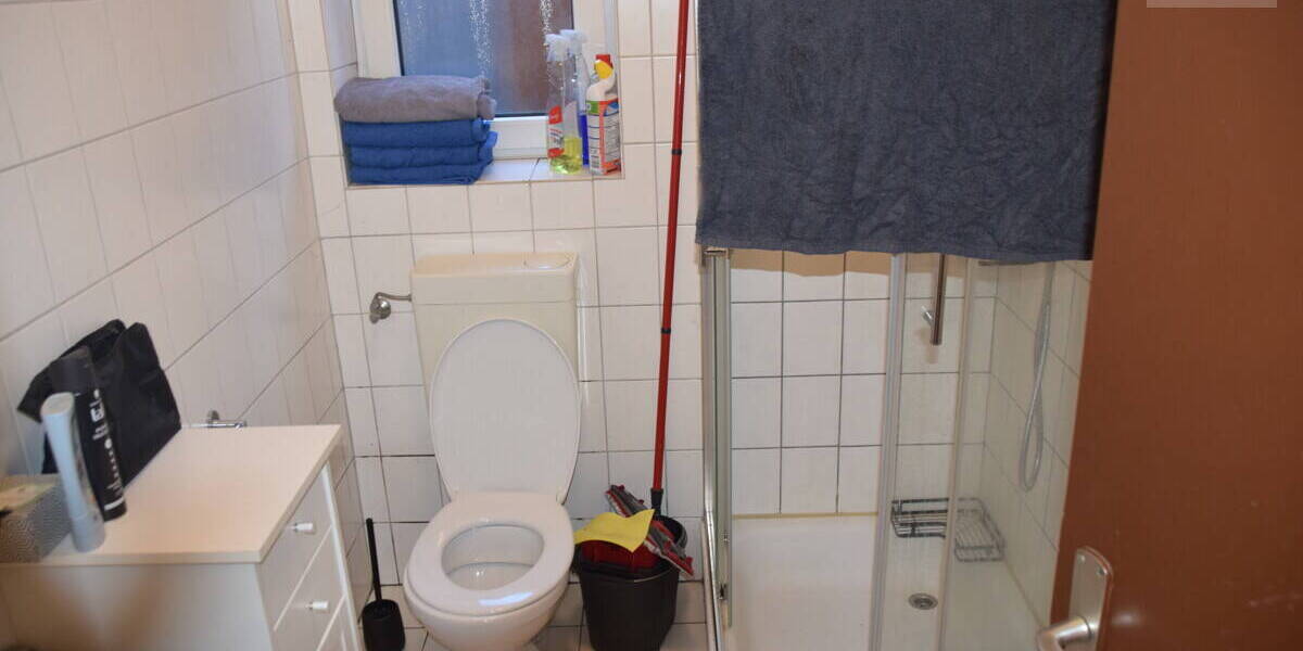 Mehrfamilienhaus, Wohnhaus Aurich Innenstadt - 8 Zimmer, 140 m&sup2;, 242.000&euro; | Angebot:26273758