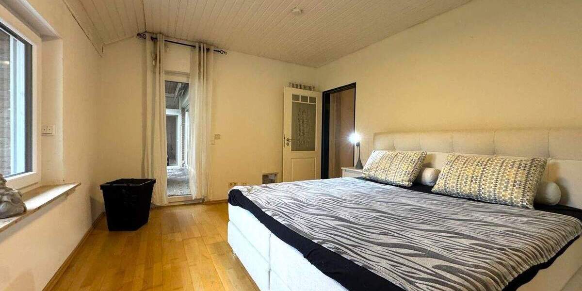 Einfamilienhaus Hage Berum - 5 Zimmer, 216 m&sup2;, 449.000&euro; | Angebot:25689862