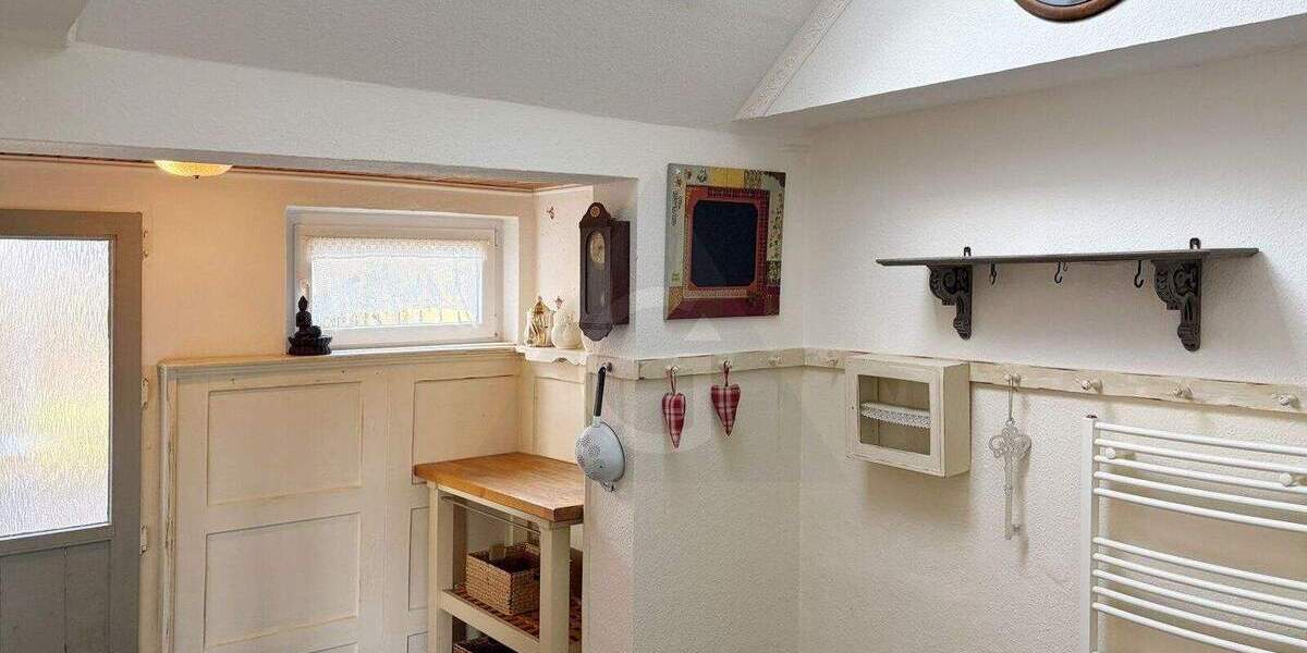 Bauernhaus, Landhaus Moormerland Boekzetelerfehn - 7 Zimmer, 152 m&sup2;, 259.000&euro; | Angebot:25700662