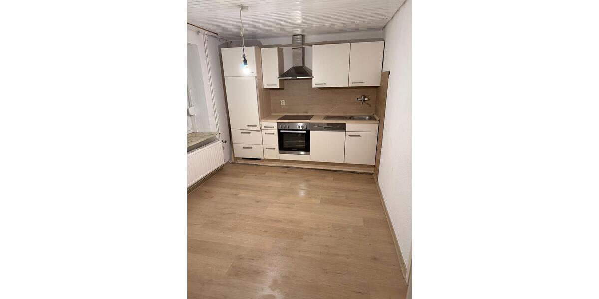 Etagenwohnung Bunde - 3 Zimmer, 120 m&sup2;, 950&euro; | Angebot:25026849