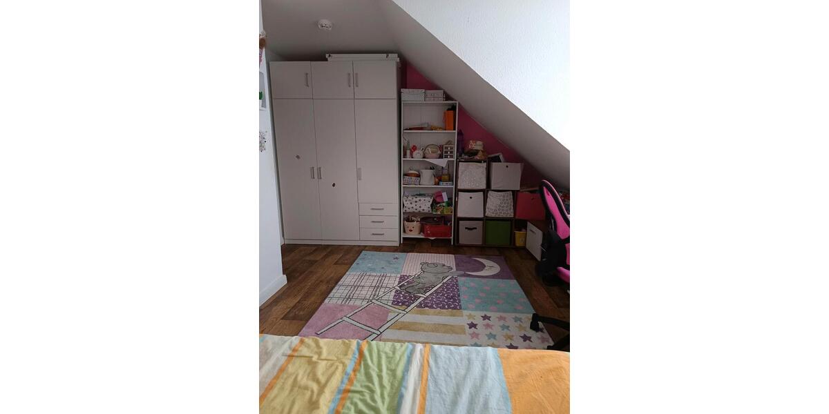 Dachgeschoßwohnung Hage - 4 Zimmer, 69 m&sup2;, 488&euro; | Angebot:25933168