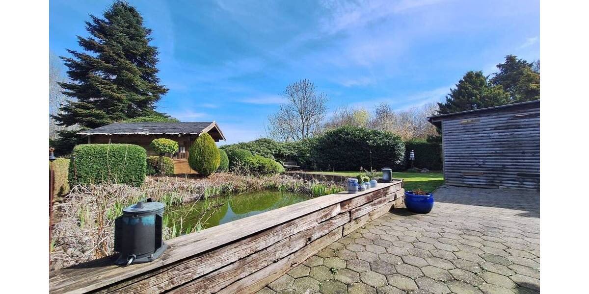 Mehrfamilienhaus, Wohnhaus Weener - 5 Zimmer, 133 m&sup2;, 195.000&euro; | Angebot:26118098