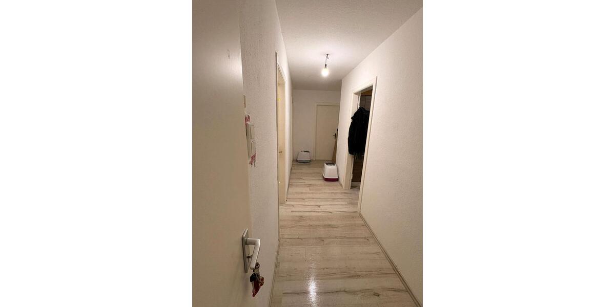 Dachgeschoßwohnung Emden Rysumer Landstraße - 3 Zimmer, 65 m&sup2;, 790&euro; | Angebot:25149292