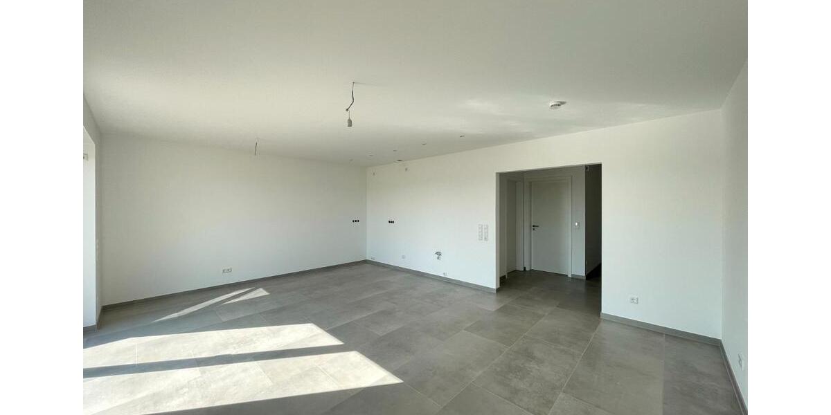 Etagenwohnung Emden - 3 Zimmer, 95 m&sup2;, 1.350&euro; | Angebot:26047027