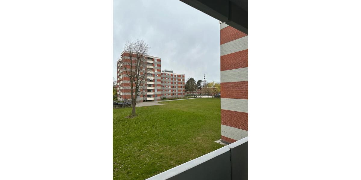 Erdgeschoßwohnung Emden Tholenswehr - 3 Zimmer, 70 m&sup2;, 390&euro; | Angebot:26634998