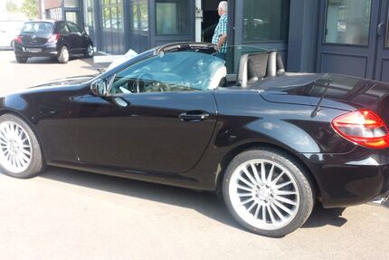 Mercedes-Benz SLK 200 118.325 km 12.500 &euro; Norden 26506