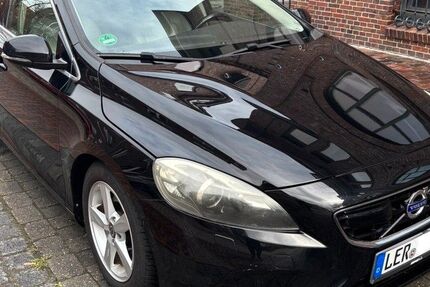 Volvo V40 186.600 km 7.000 &euro; Leer 26789