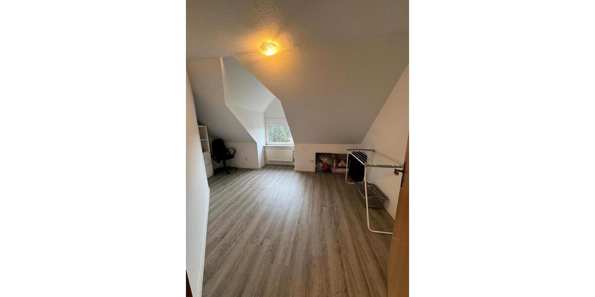 Etagenwohnung Westerholt - 3 Zimmer, 75 m&sup2;, 680&euro; | Angebot:25617233
