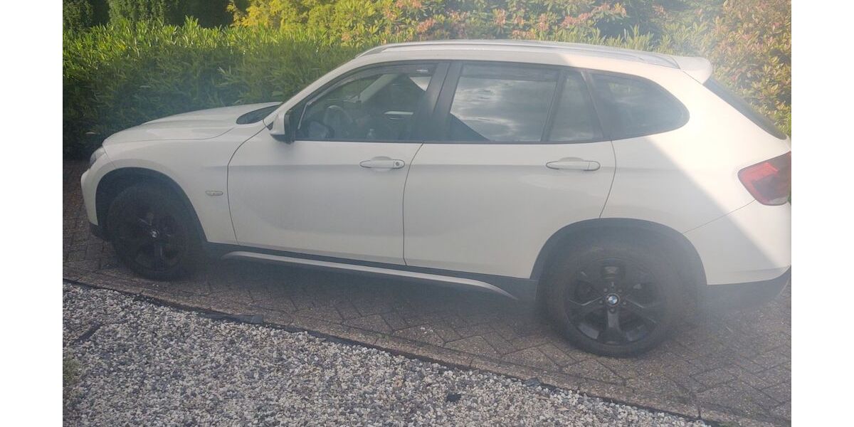 BMW X1 151.000 km 11.500 &euro; Leer 26789