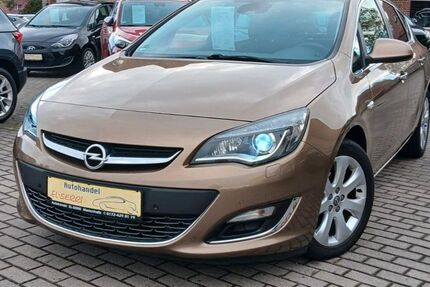 Opel Astra 89.000 km 7.999 &euro; Upgant-Schott 26529