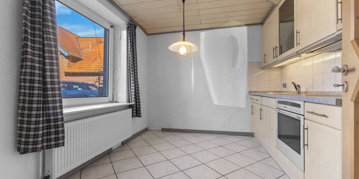 Einfamilienhaus Krummhörn Pewsum - 6 Zimmer, 99 m&sup2;, 89.000&euro; | Angebot:25938080