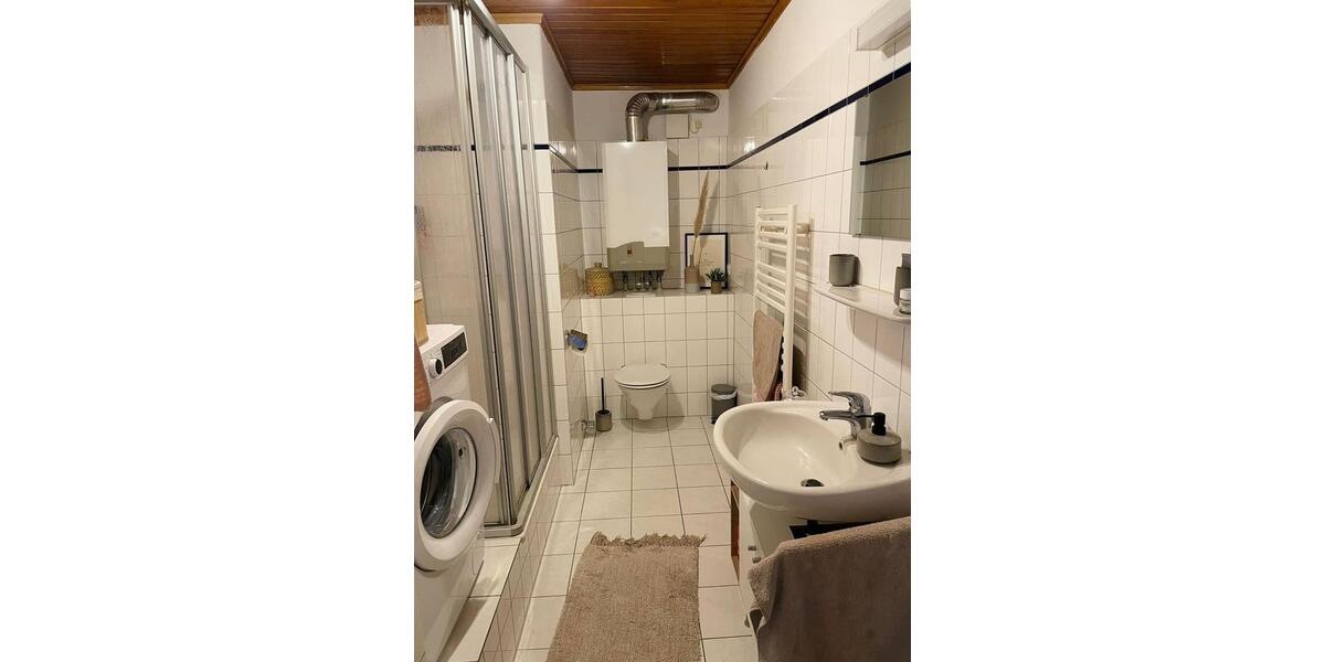 Etagenwohnung Emden - 1 Zimmer, 13 m&sup2;, 310&euro; | Angebot:24604556