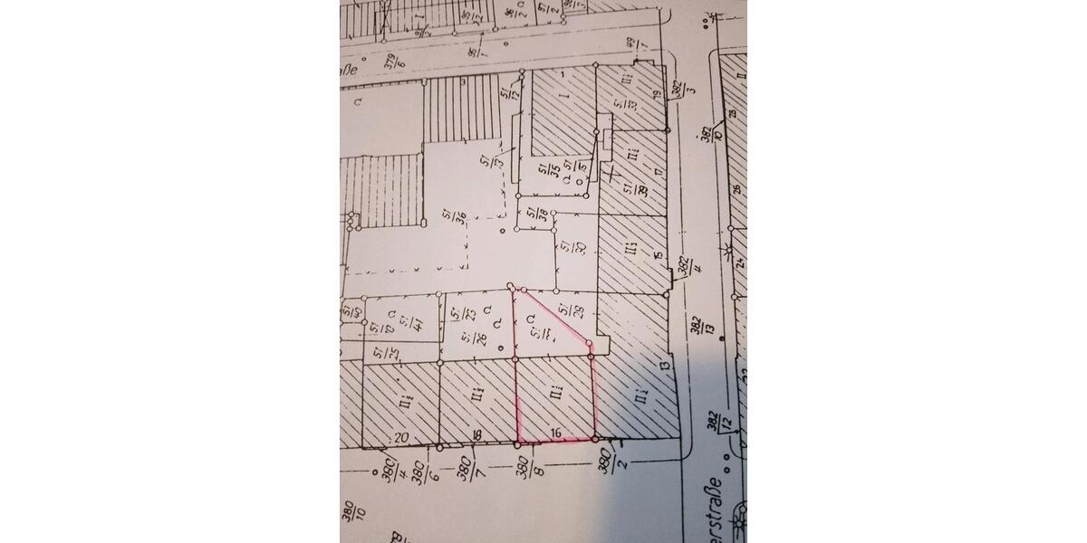 Mehrfamilienhaus, Wohnhaus Emden Tholenswehr - 7.5 Zimmer, 180 m&sup2;, 340.000&euro; | Angebot:25406796