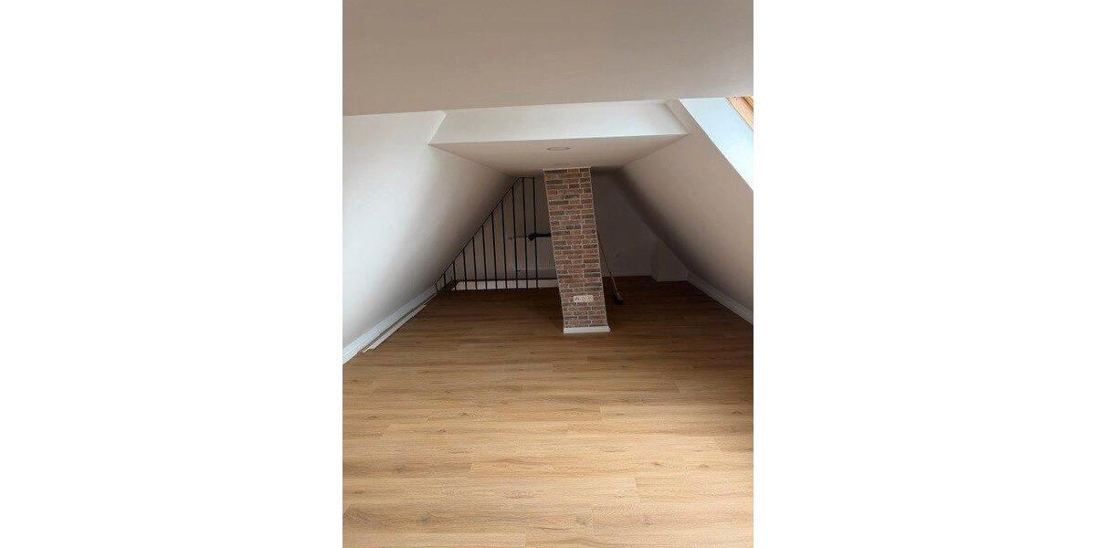Maisonettenwohnung Emden - 2 Zimmer, 75 m&sup2;, 800&euro; | Angebot:26645777