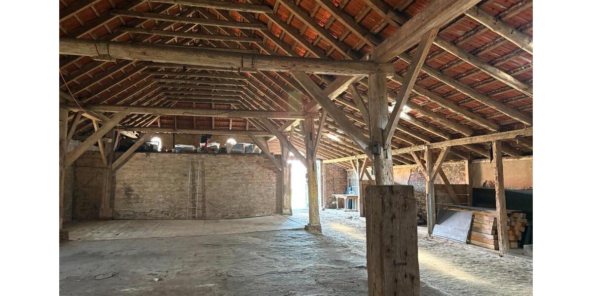 Mehrfamilienhaus, Wohnhaus Hage - 10 Zimmer, 550 m&sup2;, 950&euro; | Angebot:26665680