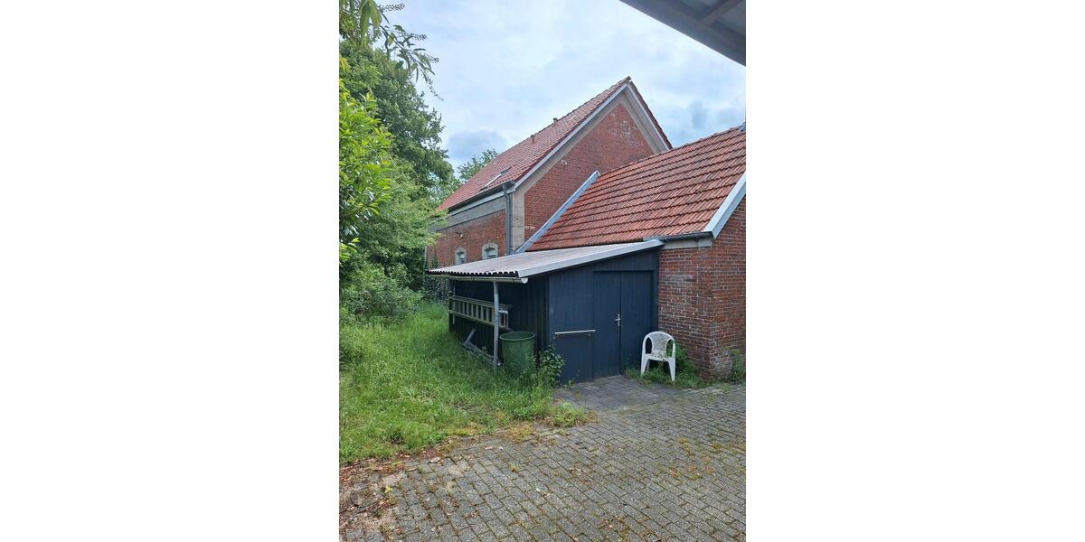 Einfamilienhaus Ihlow - 11 Zimmer, 150 m&sup2;, 135.000&euro; | Angebot:26807106