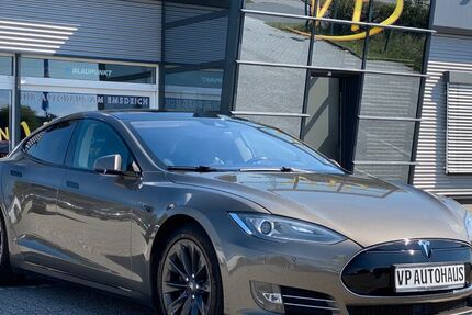 Tesla Model S 138.000 km 19.700 &euro; Leer 26789