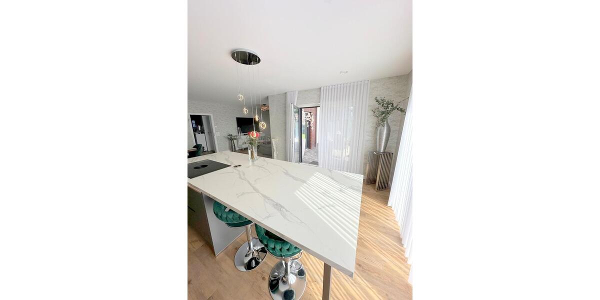 Doppelhaushälfte Emden - 6 Zimmer, 239 m&sup2;, 599.000&euro; | Angebot:26112405