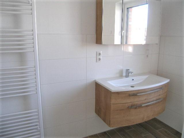 Etagenwohnung Leer (Ostfriesland) - 2 Zimmer, 77 m&sup2;, 800&euro; | Angebot:25988183