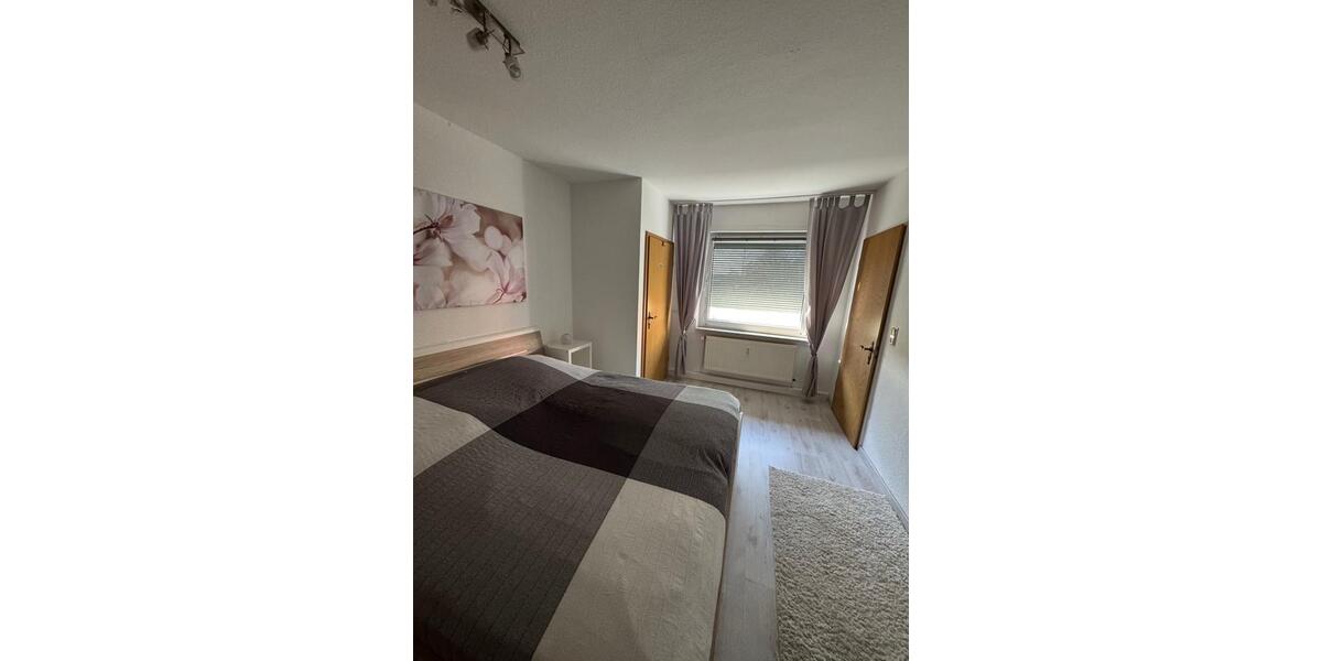 Erdgeschoßwohnung Upgant-Schott Schott - 3 Zimmer, 90 m&sup2;, 980&euro; | Angebot:26003311