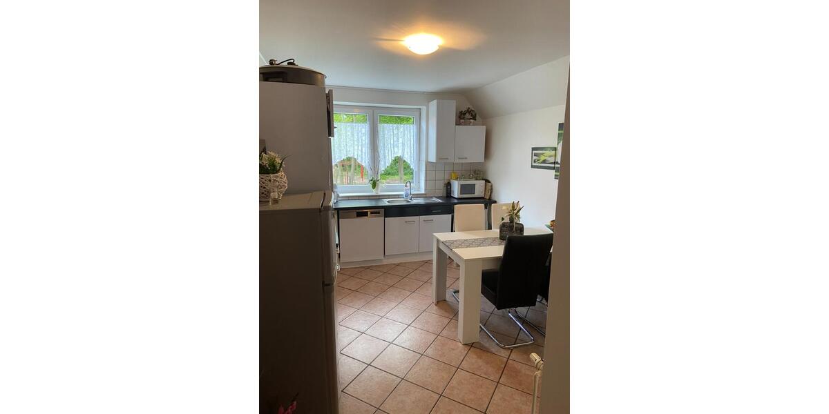 Dachgeschoßwohnung Westoverledingen - 5 Zimmer, 110 m&sup2;, 690&euro; | Angebot:23903881