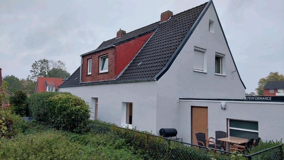 Etagenwohnung Emden Tholenswehr - 1 Zimmer, 12 m&sup2;, 250&euro; | Angebot:26252510