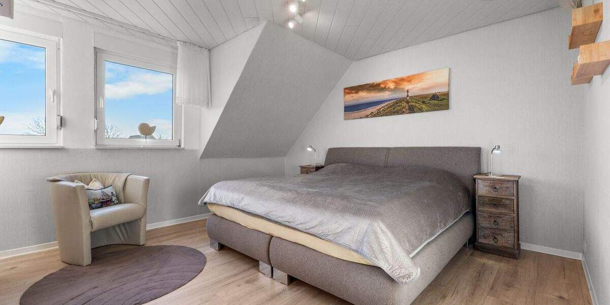 Mehrfamilienhaus, Wohnhaus Osteel - 9 Zimmer, 210 m&sup2;, 419.000&euro; | Angebot:25679583