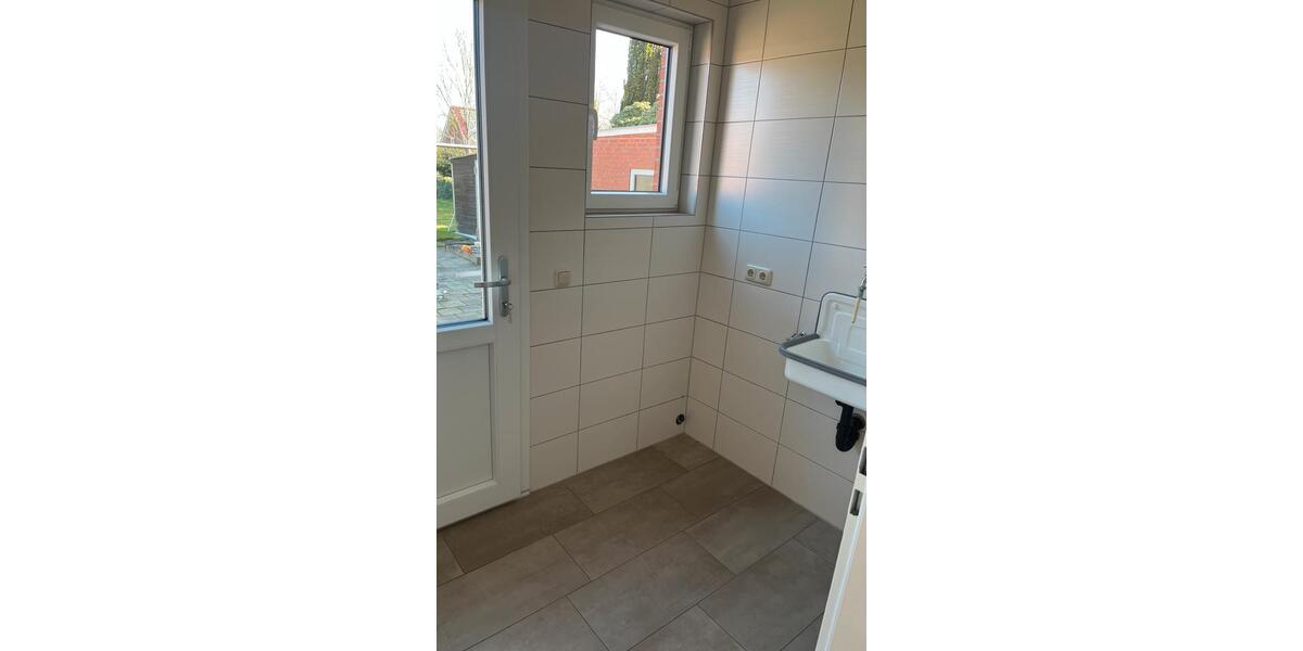 Einfamilienhaus Hesel - 4 Zimmer, 96 m&sup2;, 1.000&euro; | Angebot:26051503