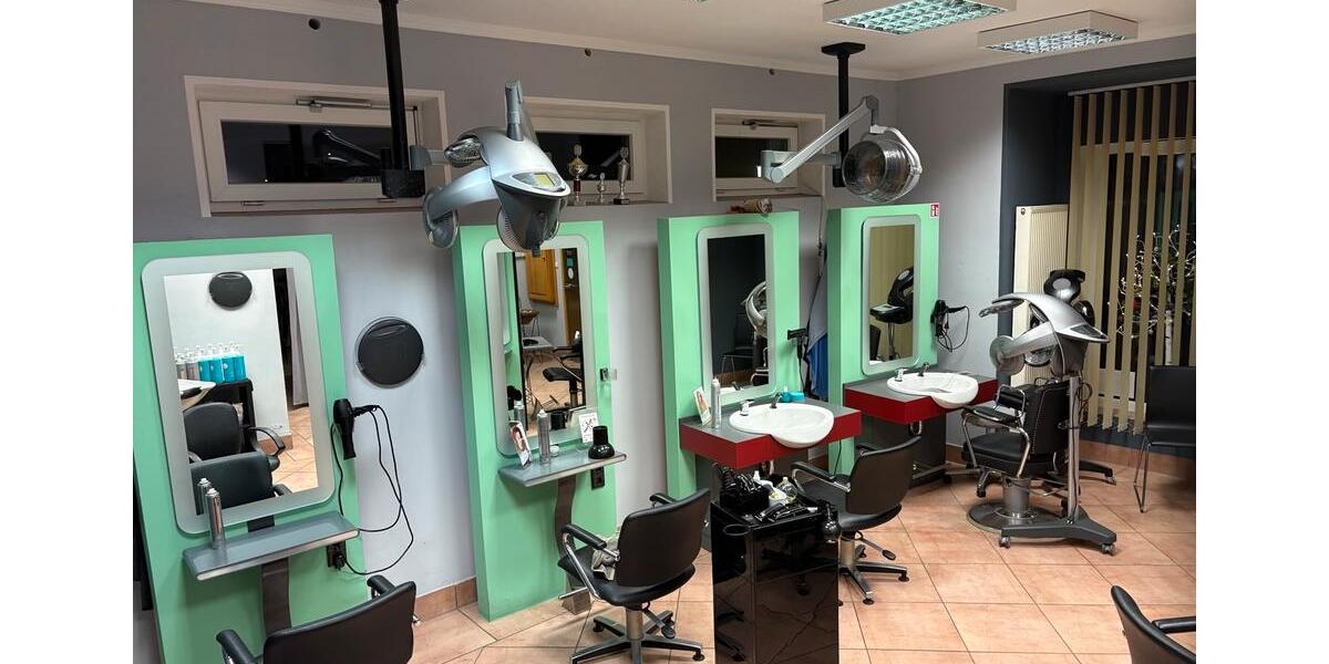 Einfamilienhaus Ihlow - 6 Zimmer, 241 m&sup2;, 390.000&euro; | Angebot:25926252