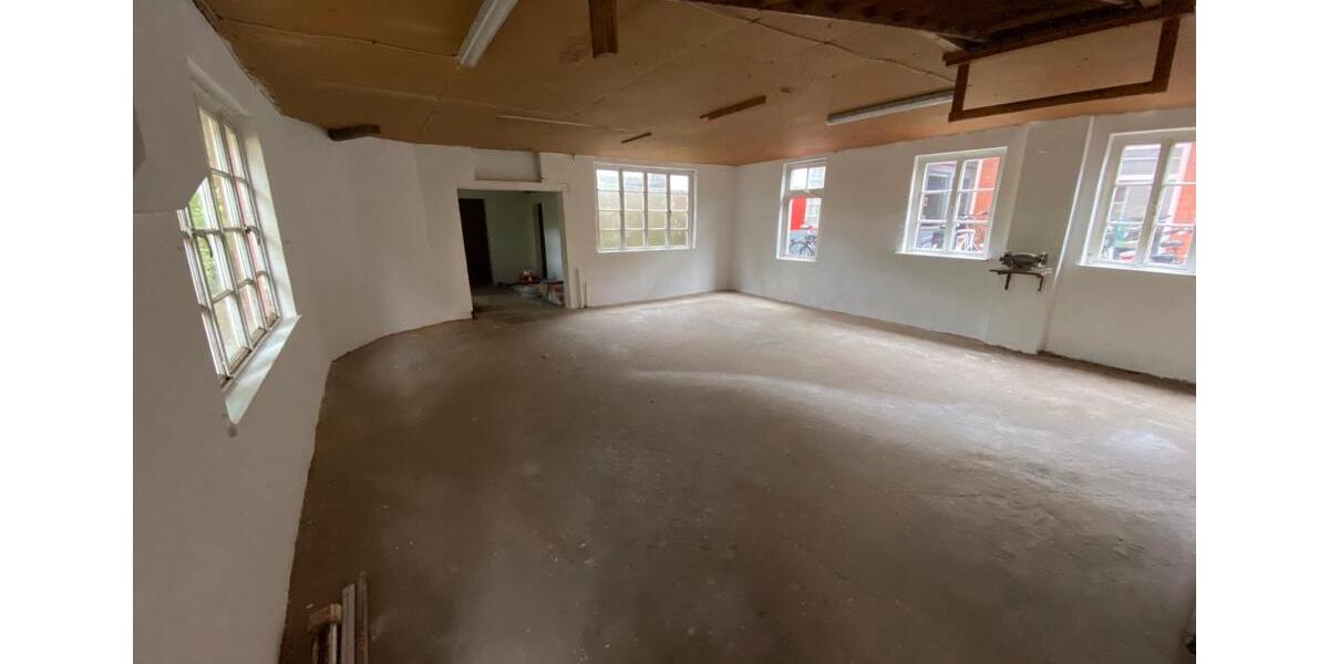 Gewerbeobjekt Weener - 300&euro; | Angebot:26491434