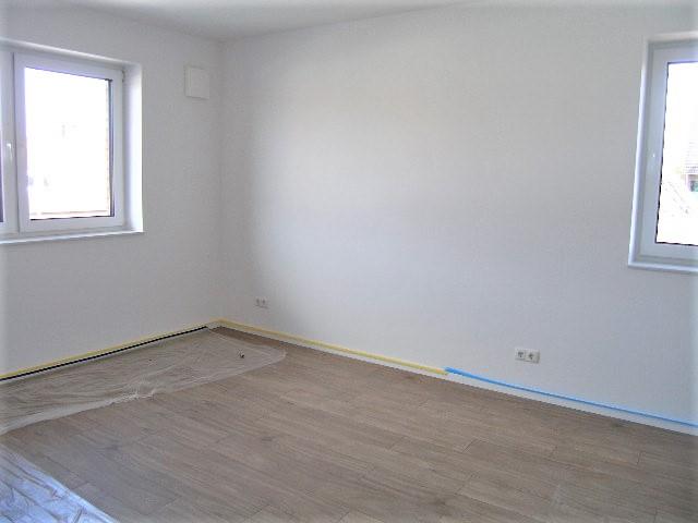 Etagenwohnung Leer (Ostfriesland) - 2 Zimmer, 77 m&sup2;, 800&euro; | Angebot:25988183