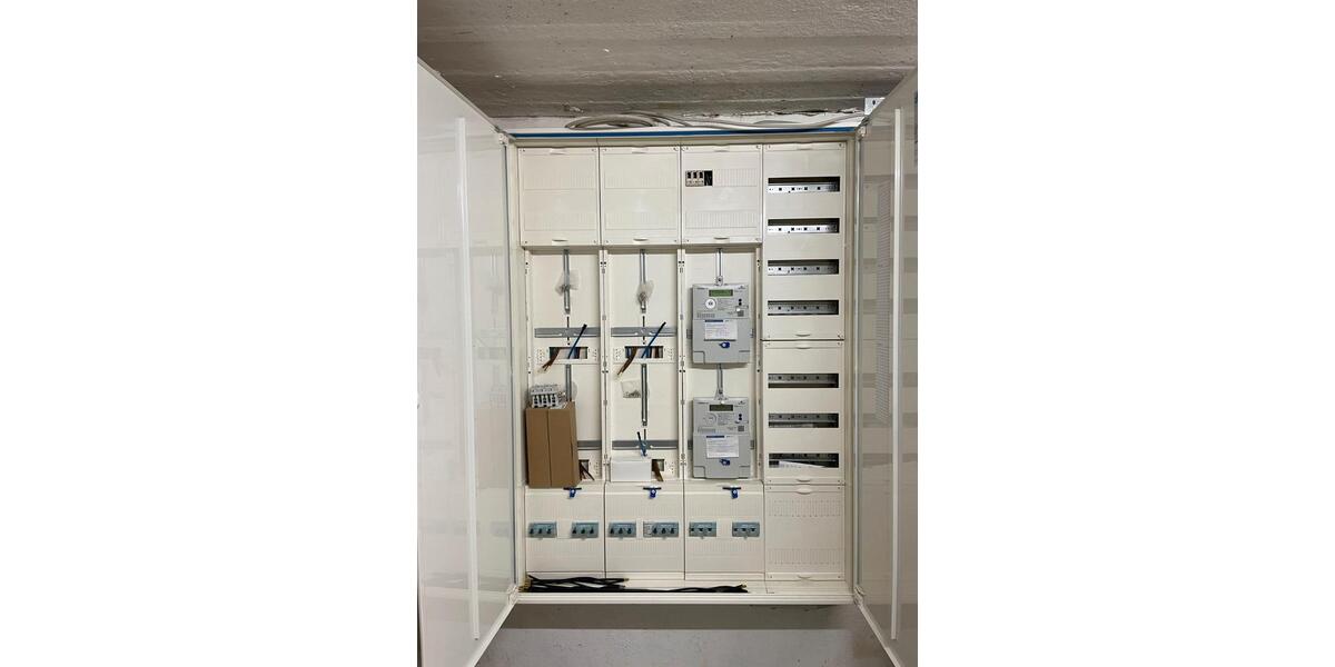 Mehrfamilienhaus, Wohnhaus Hage - 10 Zimmer, 300 m&sup2;, 500&euro; | Angebot:26197226