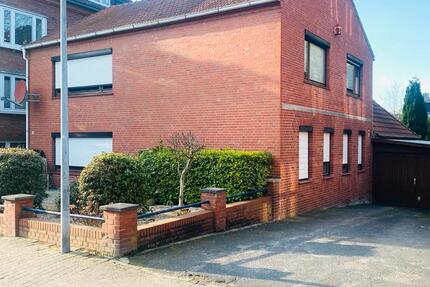 Haus Emden Tholenswehr - 7 Zimmer, 220 m&sup2;, 379.000&euro; | Angebot:25783018