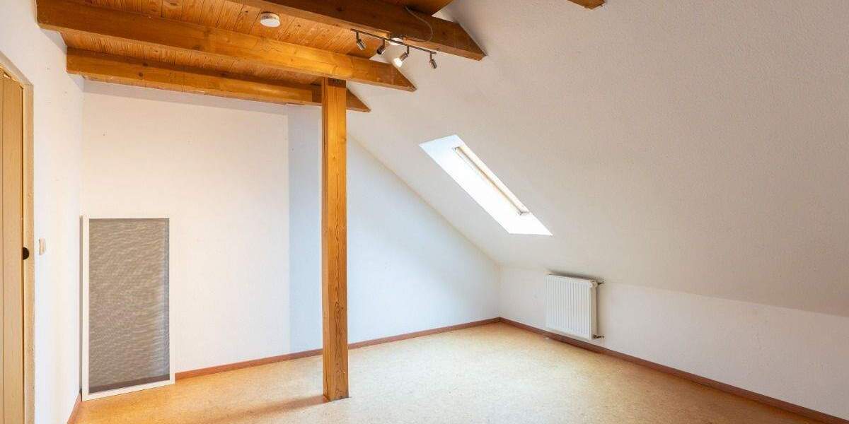 Bauernhaus, Landhaus Moormerland Neermoor - 1 Zimmer, 220 m&sup2;, 375.000&euro; | Angebot:25740678