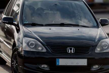 Honda Civic 168.000 km 2.000 &euro; Südbrookmerland 26624